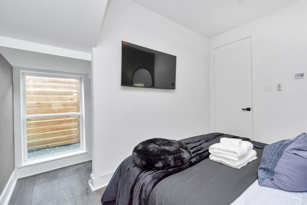 Сasa de vacaciones The Spot! Downtown Skyline Views! Sleeps 12