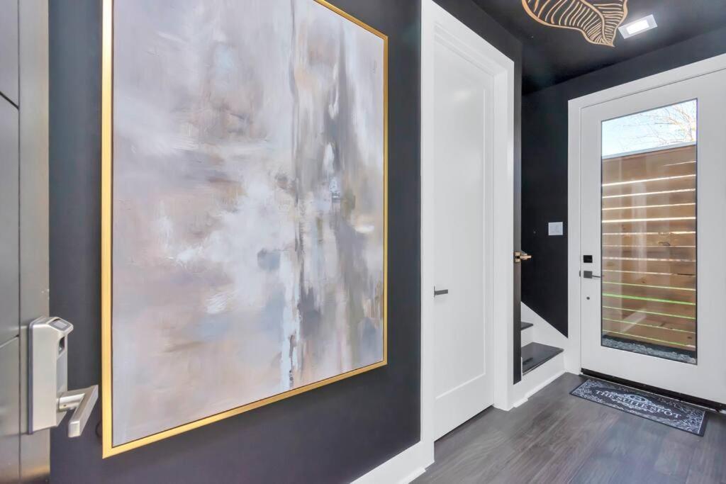 Сasa de vacaciones The Spot! Downtown Skyline Views! Sleeps 12 Houston